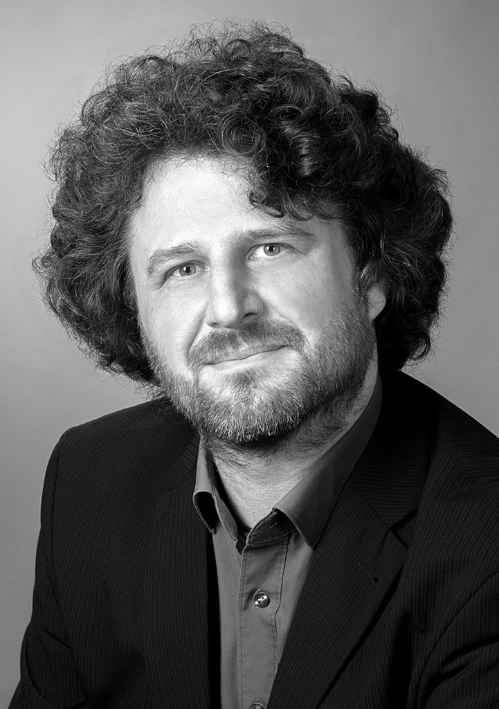 Dr. Sebastian Winter